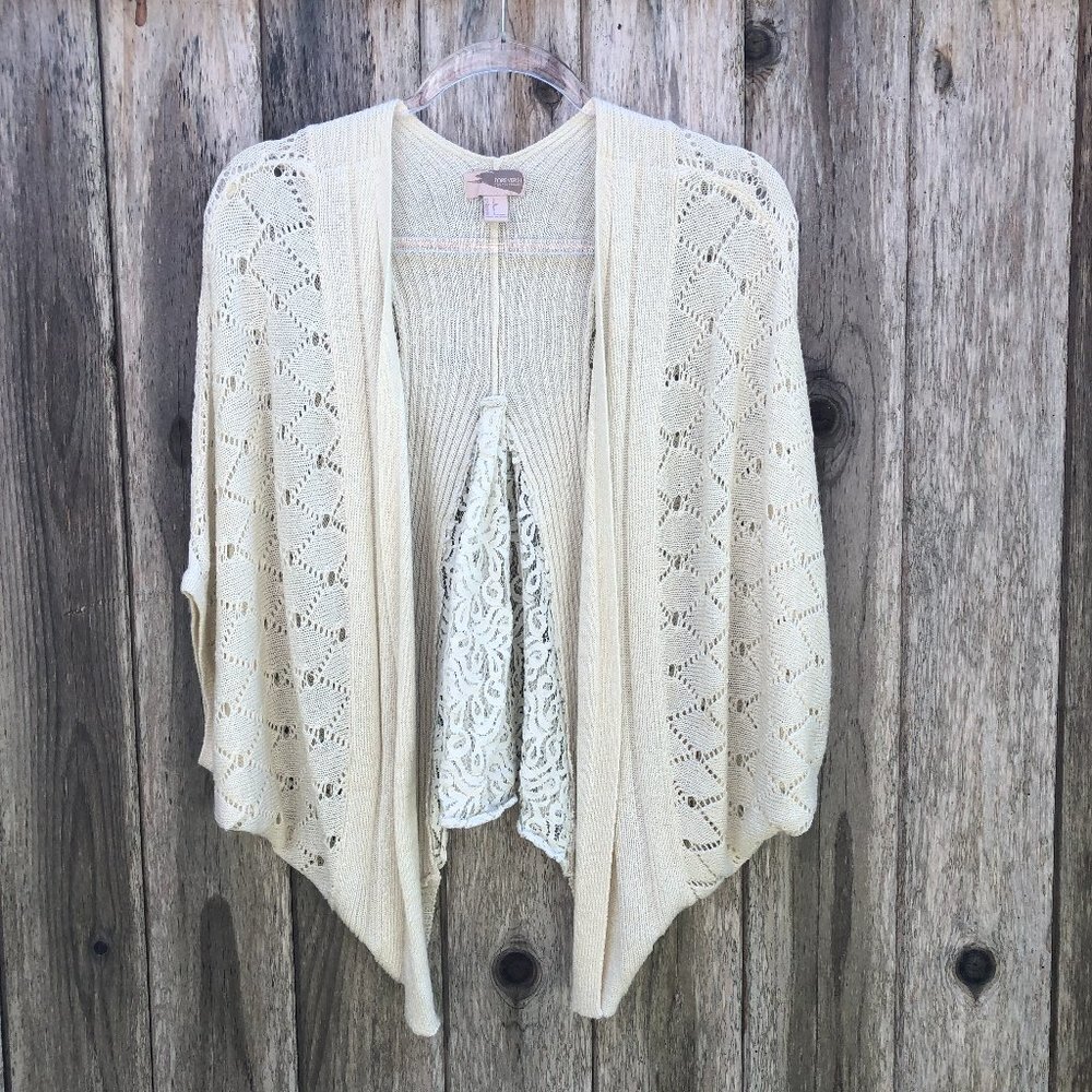 Forever 21 Flowy Crochet and Lace Coverup Small